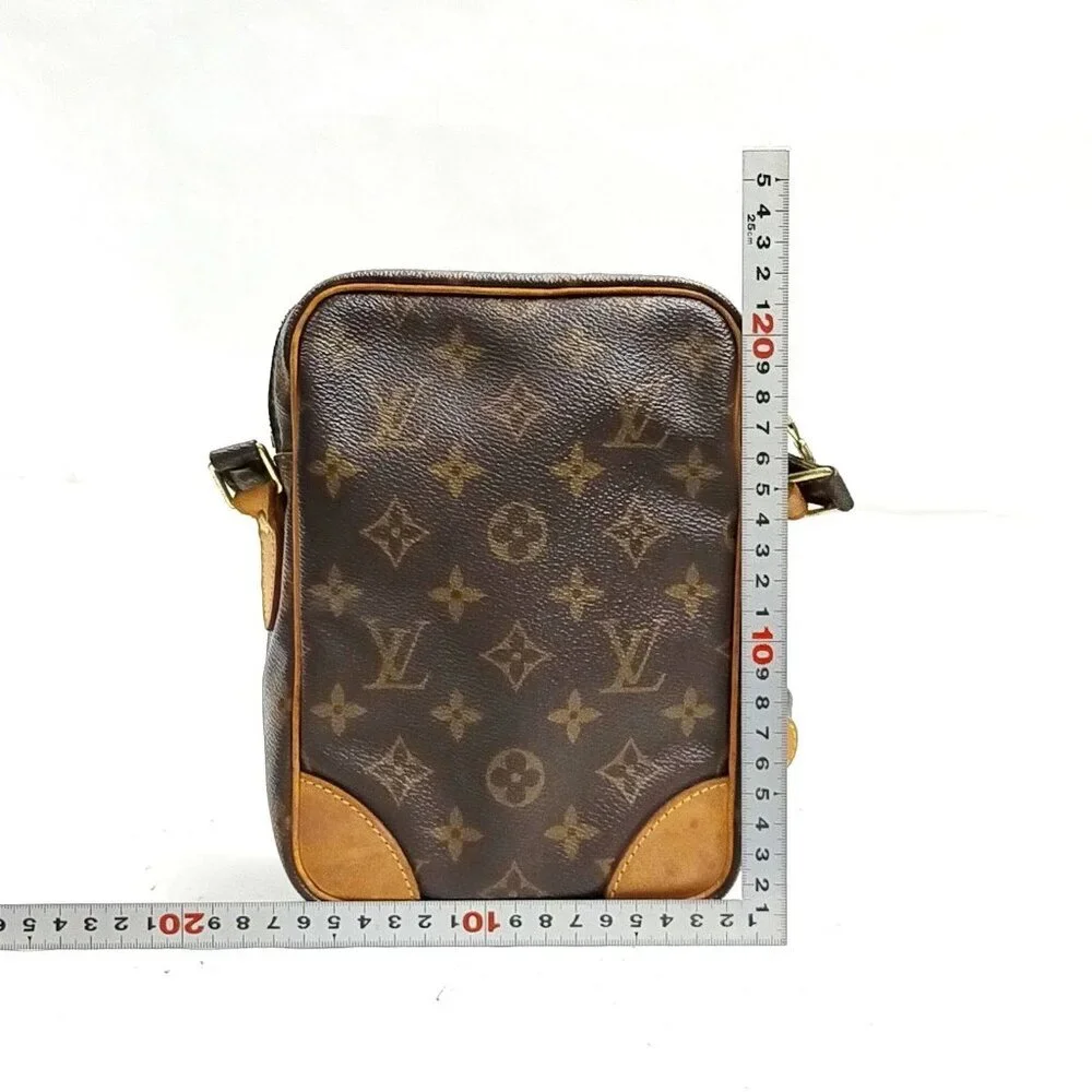 Authentic Louis Vuitton Amazon Brown Monogram Crossbody Bag 232-112025-2886595 - Picture 3 of 10